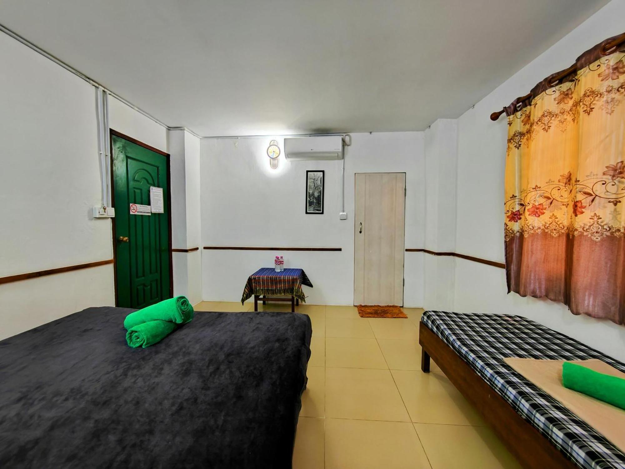 Soben Cafe Guesthouse & Restaurant سيام ريب الغرفة الصورة